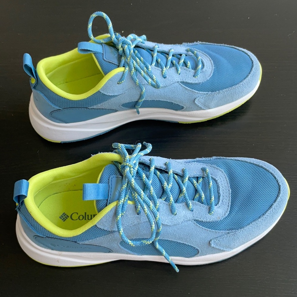 Columbia Sneakers size men’s 8.5